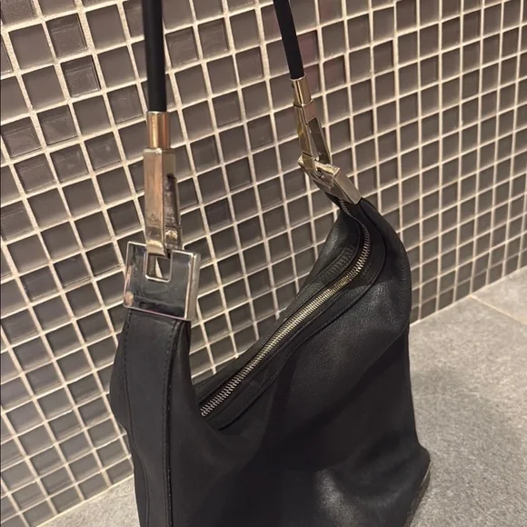 ✨ Authentic Gucci Tom Ford–Era Small Leather Hobo Bag (1997–1999) ✨ - Picture 6 of 17